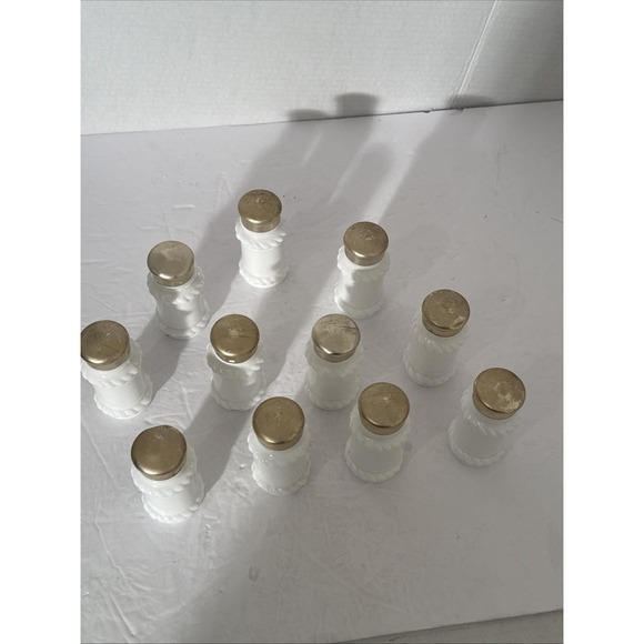 Lot‎ of 11 Milk Glass Spice Jars Twisted Rope Border Design-Apothecary-Vtg-Japan